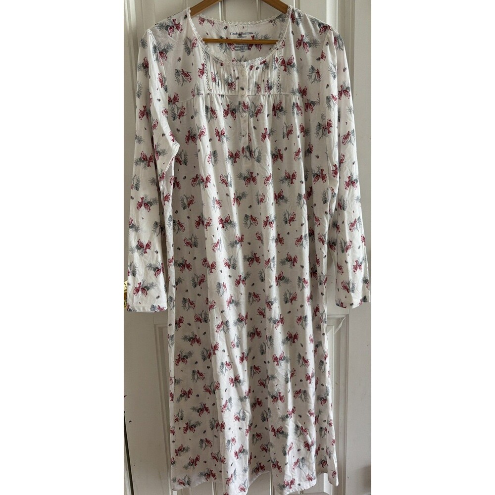 Croft & Barrow Women’s L White Cardinal Bird Print Lace Nightgown Christmas